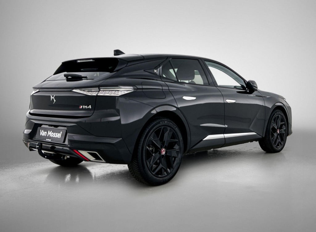 Ds Ds 4 1.2 puretech performance line | automaat | lmv | leder | trekhaak |