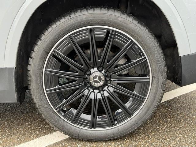 Mercedes-Benz Gla-klasse 180 amg line i 2025 i panorama dak i manufaktur al