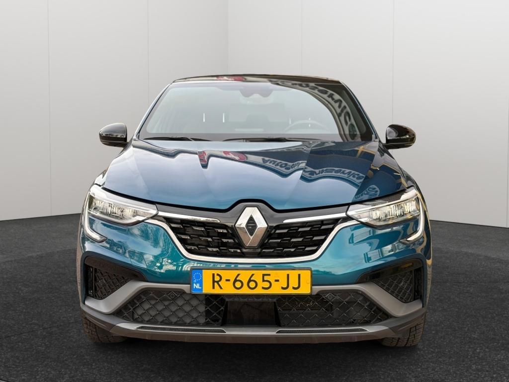 Renault Arkana 1.6 e-t h 145 rsline