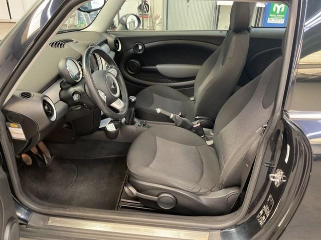 Mini Cooper mini 1.6 - v e r k o c h t
