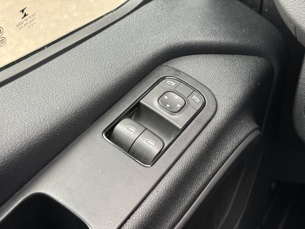 Mercedes-Benz Sprinter 315 1.9 cdi bakwagen | laadklep | navi | carplay | c