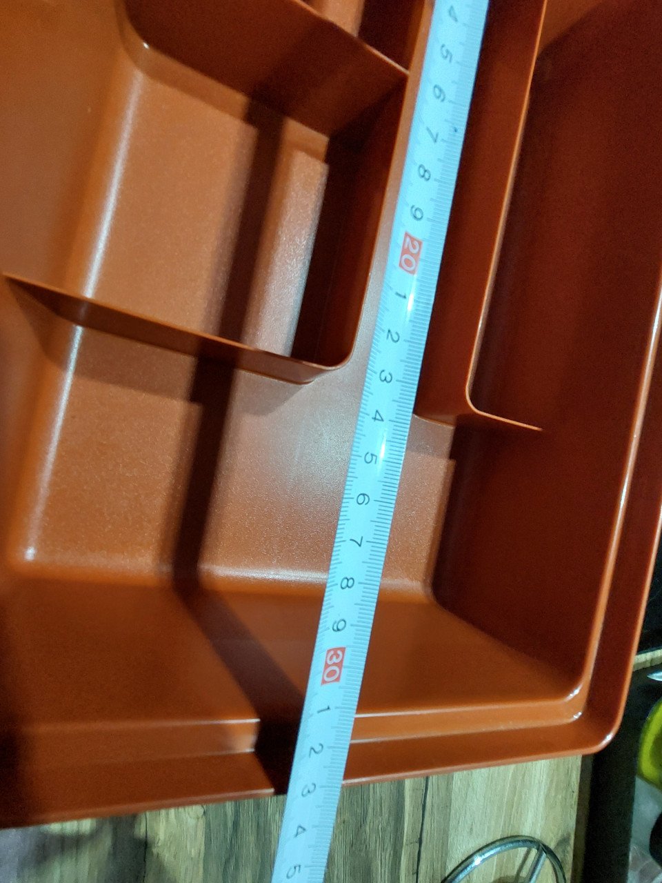 Tupperware vintage naaidoos oranje/crème