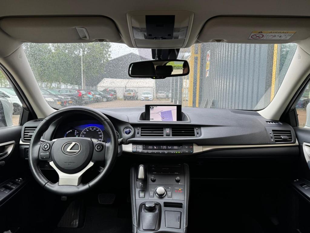 Lexus Ct 200h business line