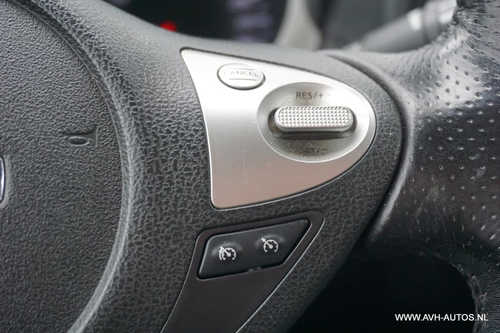 Nissan Juke 1.6 acenta automaat