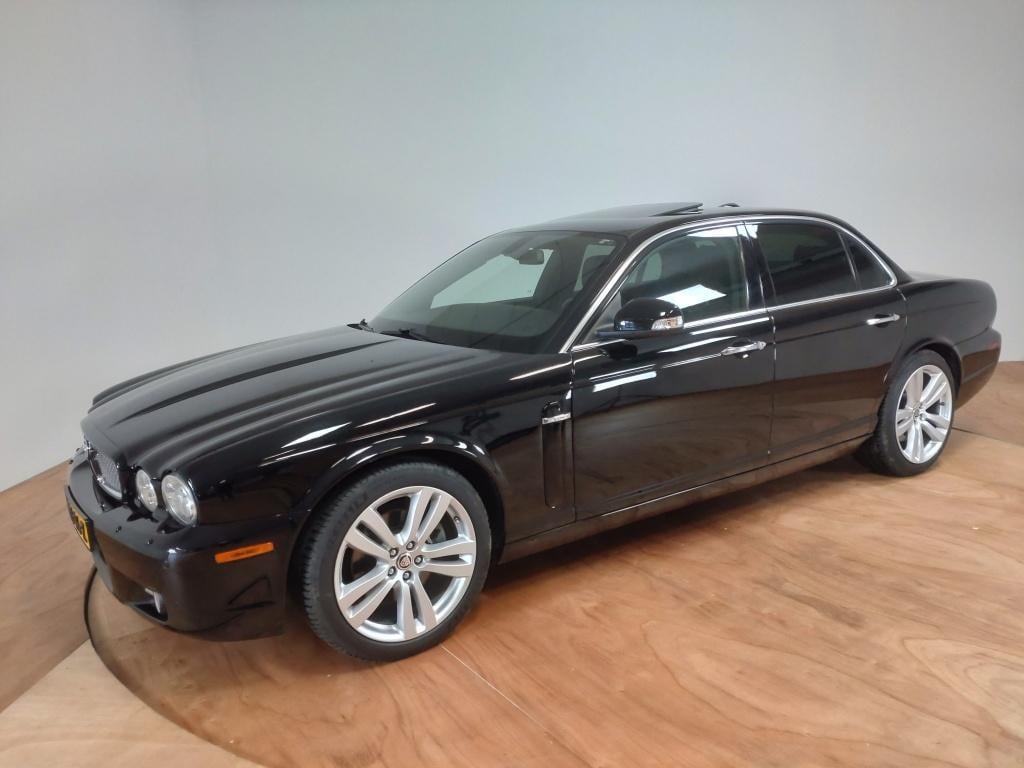 Jaguar Xj 4.2 v8 executive