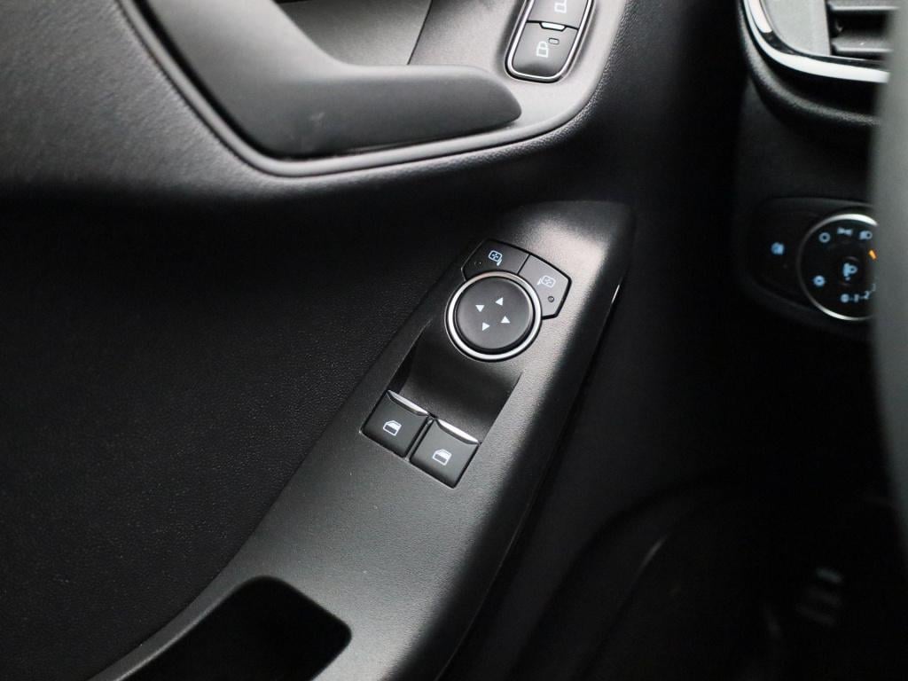 Ford Fiesta 1.0 ecoboost connected | airco | dab | bluetooth | cruise contr