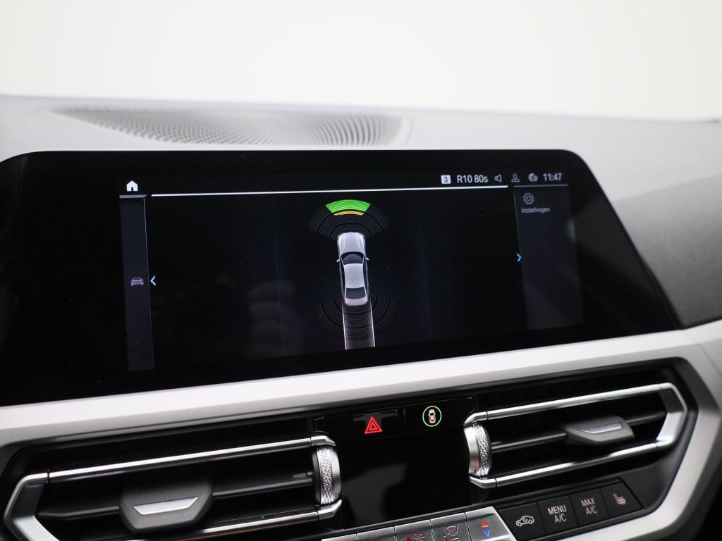 BMW 3-serie 320e high executive | automaat | navigatie | leder | elektrisch