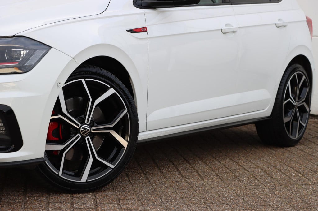 Volkswagen Polo 2.0 tsi gti