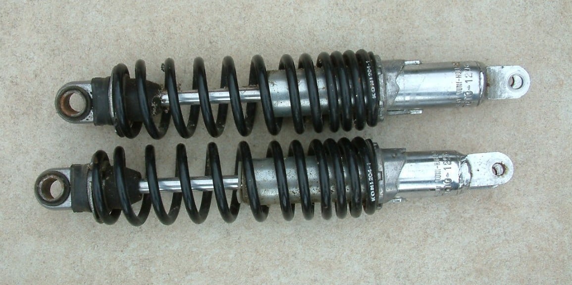 Achter schokbrekers  -geen mono veren  sturen 22 mm  -clippon 35 mm