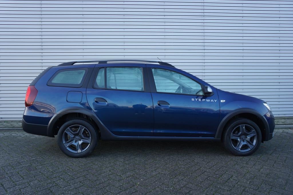 Dacia Logan mcv 0.9 tce stepway airco / navi / cruise / parkeersens. / trek