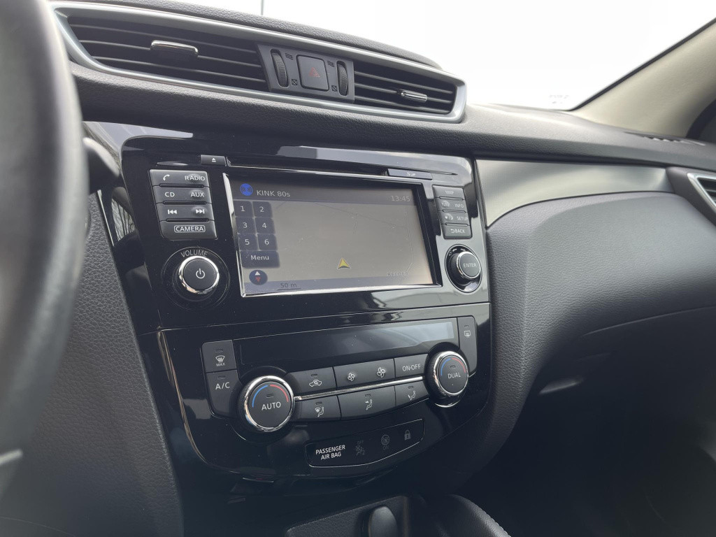 Nissan Qashqai 1.2 n-connecta design pack | panoramadak | navigatie | 360° 