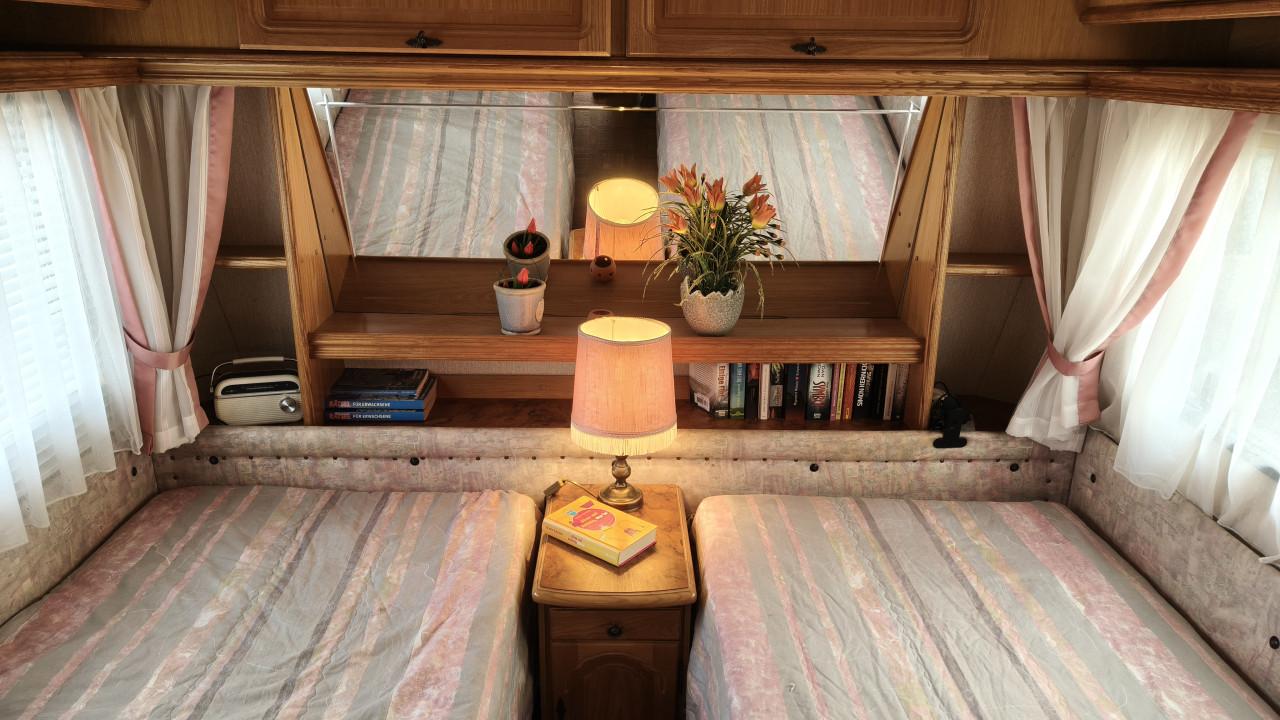 Tabbert Comtesse 515 met kenteken..Max.snelheid 100 km.h