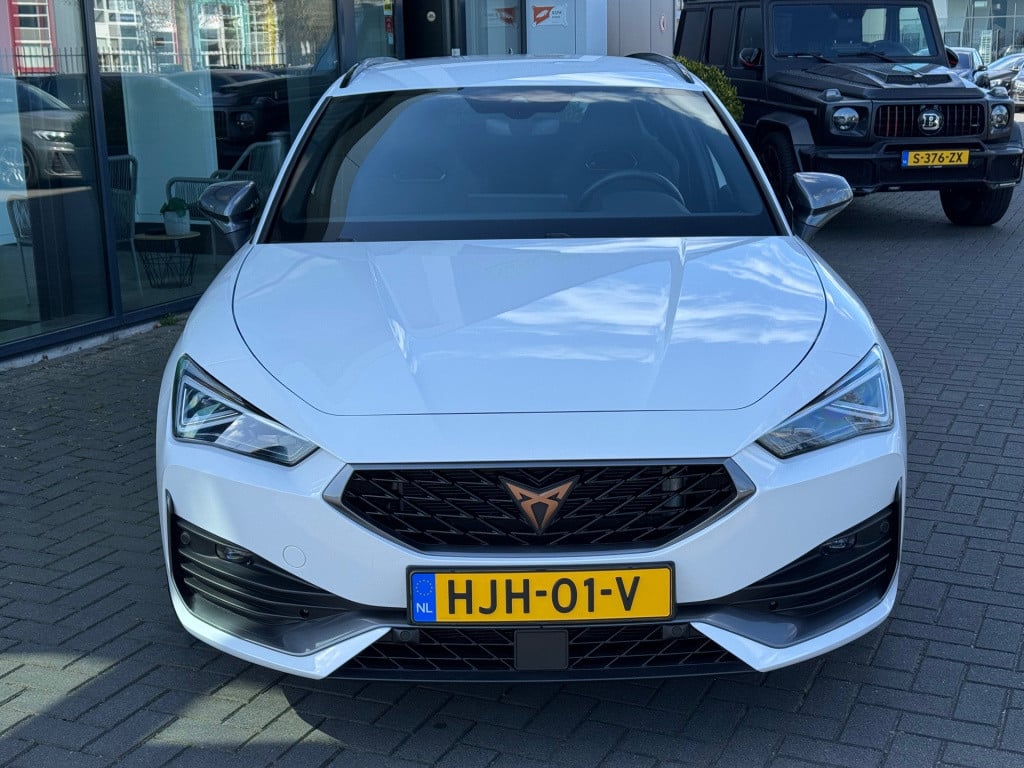 Cupra Leon Sportstourer 1.4 e-hybrid * phev * carplay * trekhaak * keyless