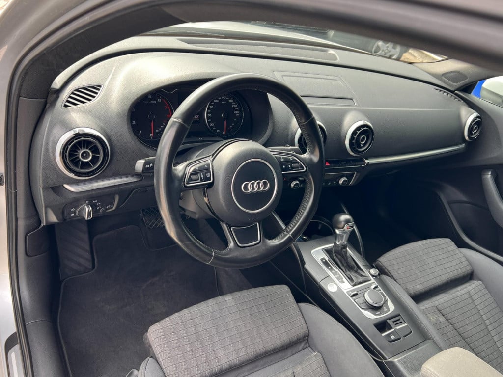 Audi A3 limousine 1.4 tfsi cod ambition pro line plus automaat, navi enz...