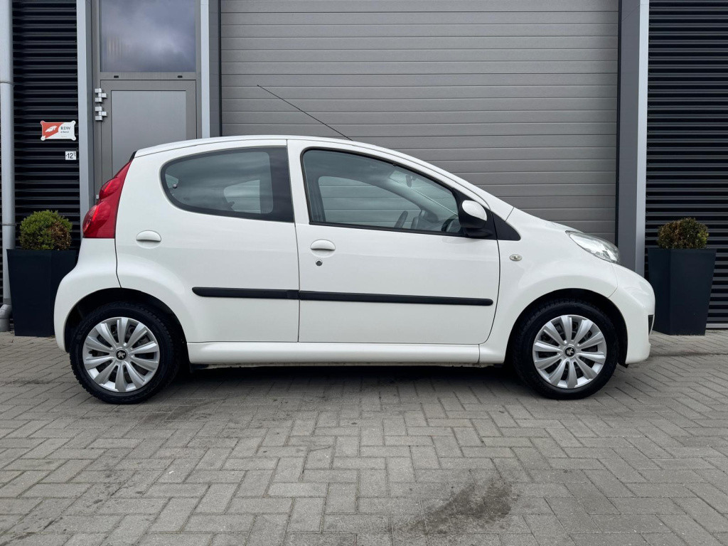 Peugeot 107 1.0-12v xs/nap/apk/airco/