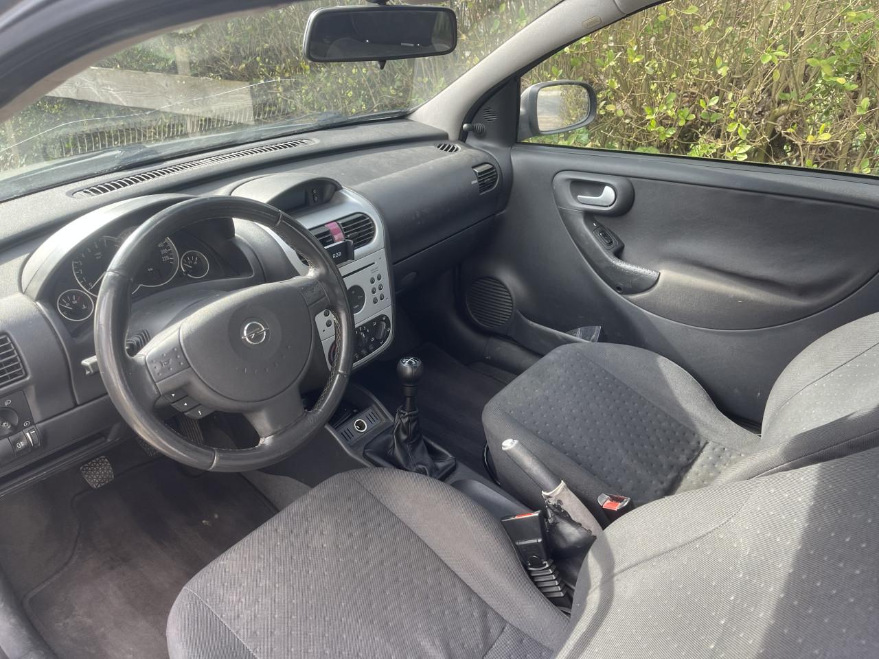 Opel corsa 1.2, 2003