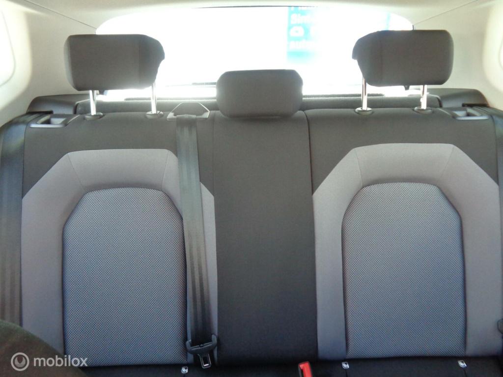 Seat Arona 1.0 tsi style business/airco/ecc/lm velgen/1st eig/pdc/navi/carp