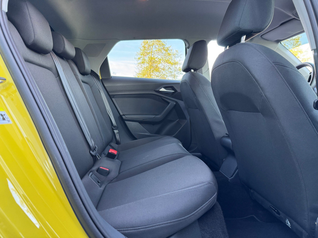 Audi A1 Sportback 25 tfsi edition s- line * carplay * led * automaat