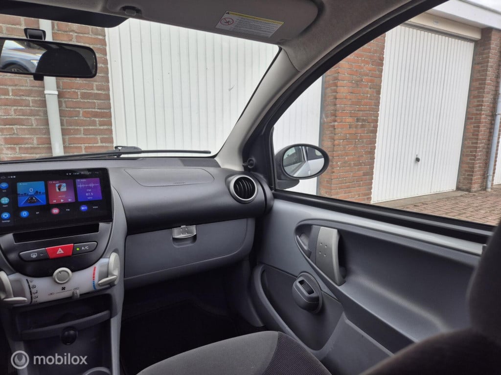 Citroen C1 1.0-12v / 5-deurs / automaat / nieuwe koppeling / airco