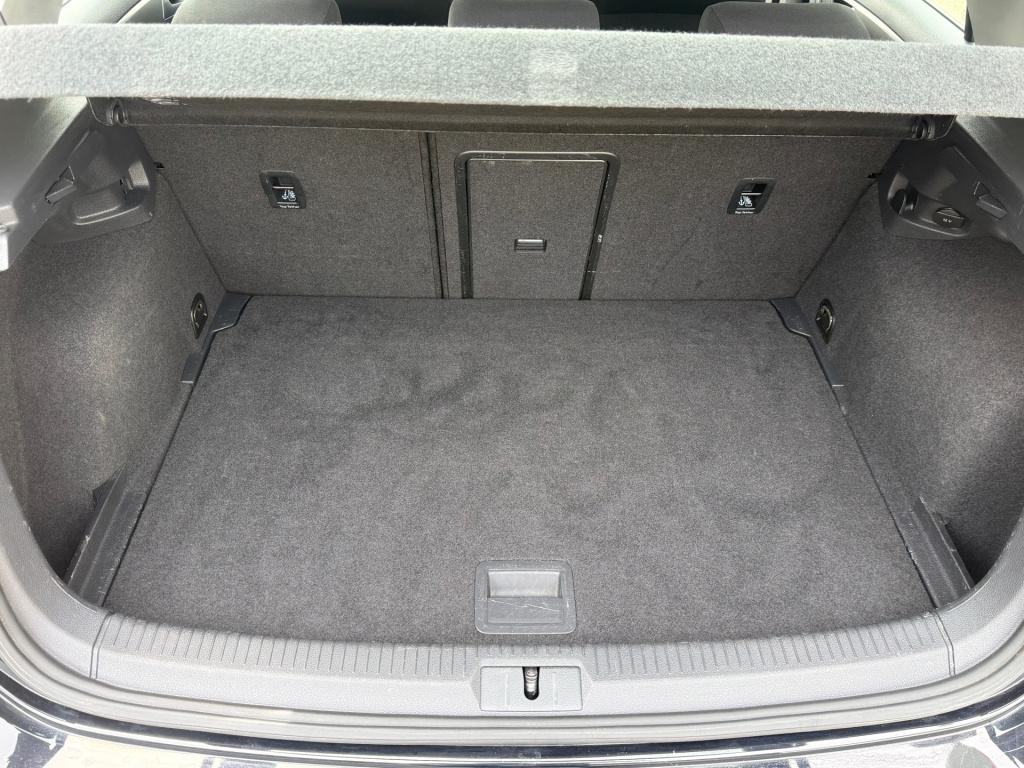 Volkswagen Golf 1.2 tsi easyline