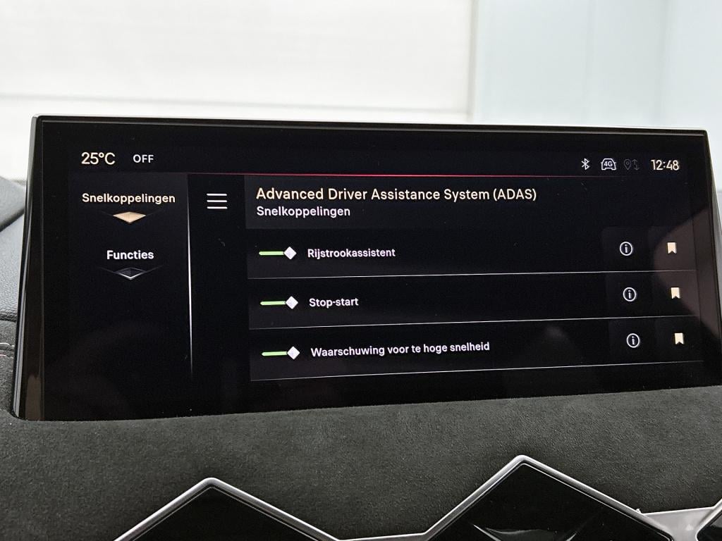 Ds Ds 3 100 pk performance line | rijklaar | keyless entry | camera | parke