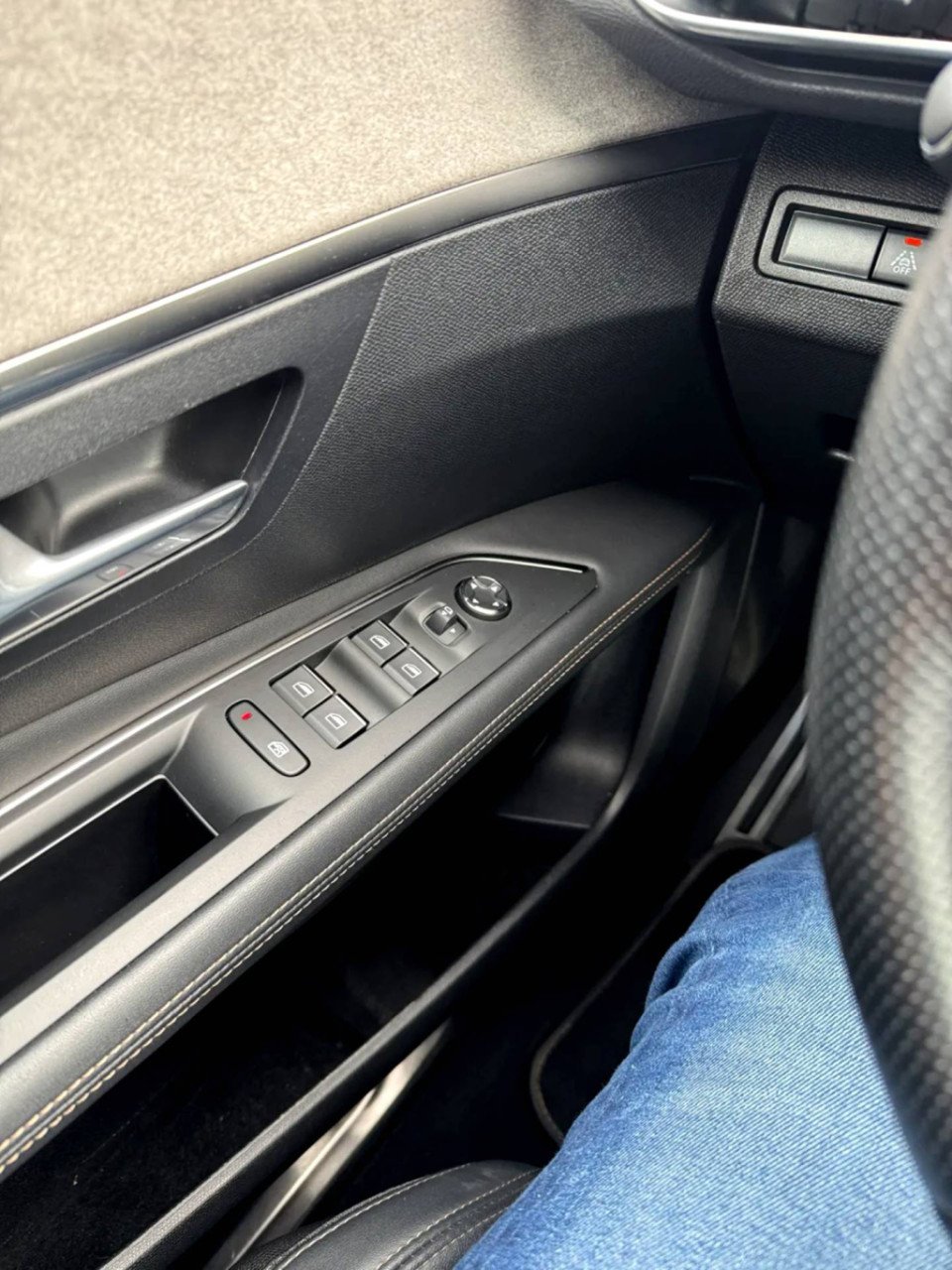 Peugeot 3008 1.2 puretech gt rijklaar incl bovag garantie