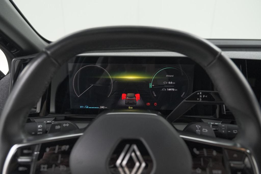 Renault Megane E-tech ev40 boost charge techno | 1 fase | soh 95,5% | camer