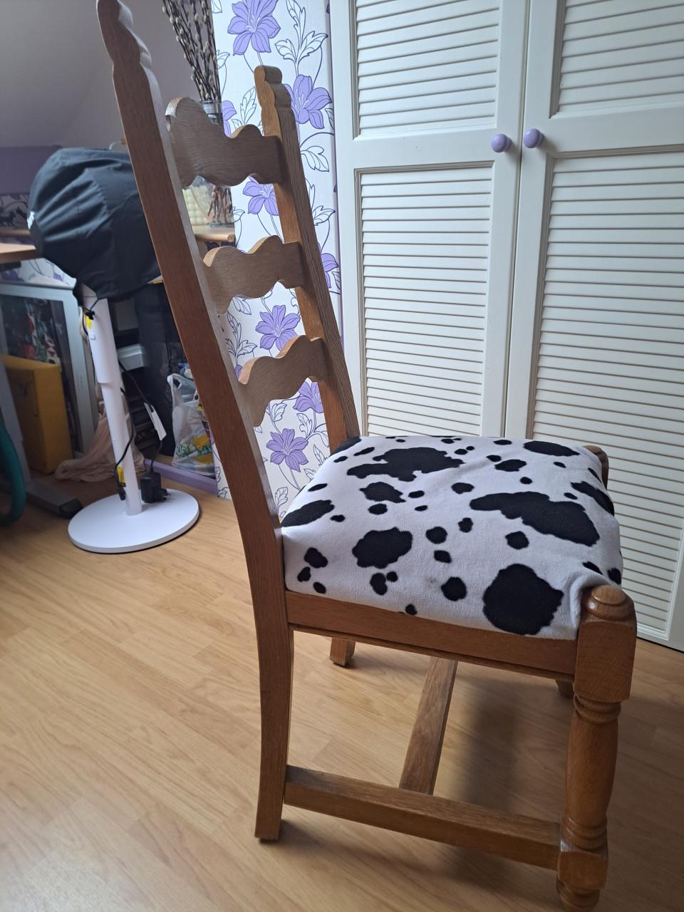 Eiken Eettafel met 4 stoelen