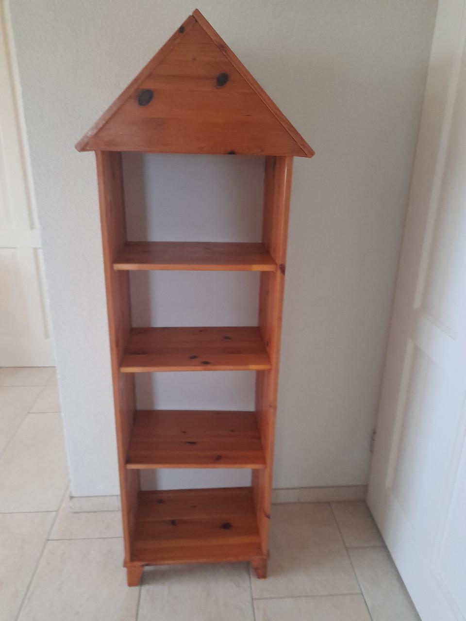 Boekenkastje  (in goede staat ) 51 x  34 x 153H