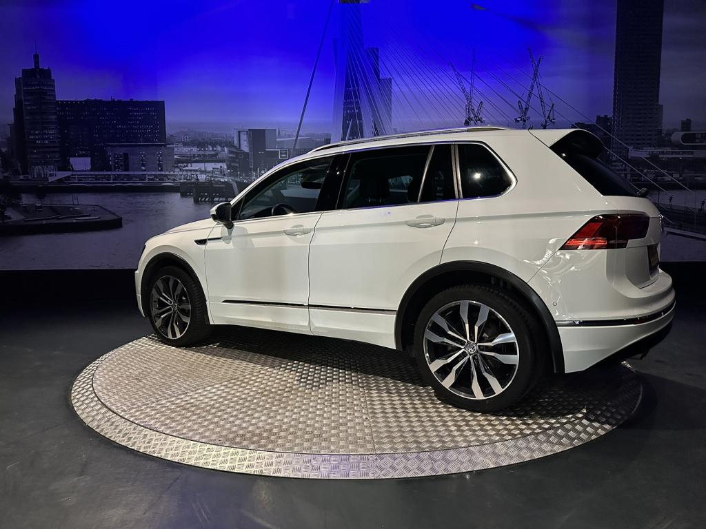 Volkswagen Tiguan 2.0 tsi 4motion highline business r *360camera*appconnect