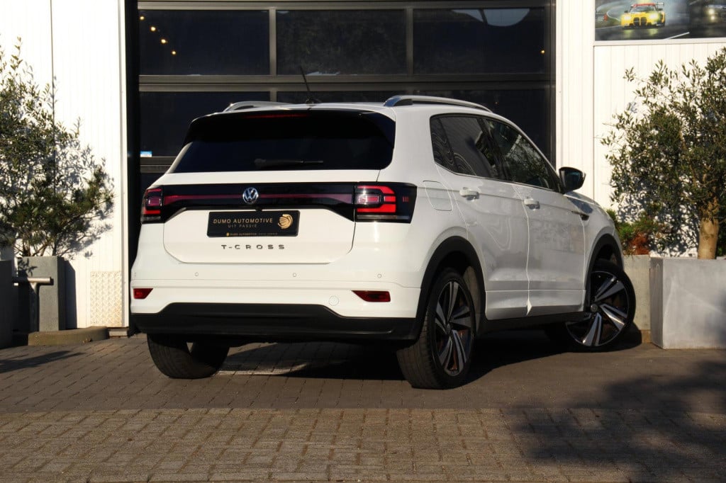 Volkswagen T-cross 1.0 tsi r-line - actieprijs: €20.195,- t/m 20 augustus!
