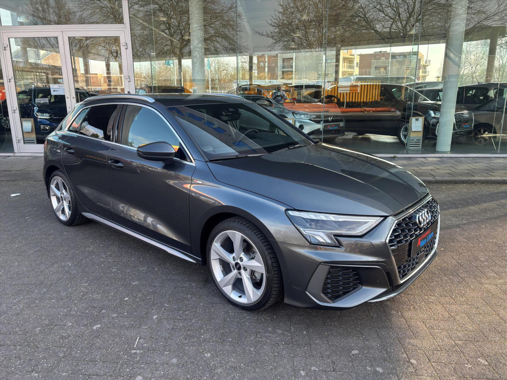 Audi A3 sportback 35 tfsi 150pk s-tronic s-line|acc| led| carplay|rijklaar 