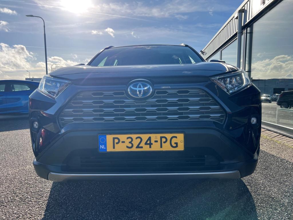 Toyota Rav4 2.5 hybrid 218pk cvt active | carplay | camera | trekhaak