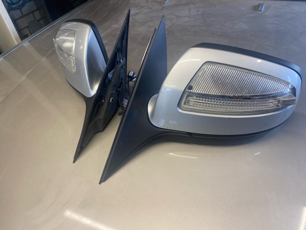 Buiten spiegels Mercedes c180  type w204