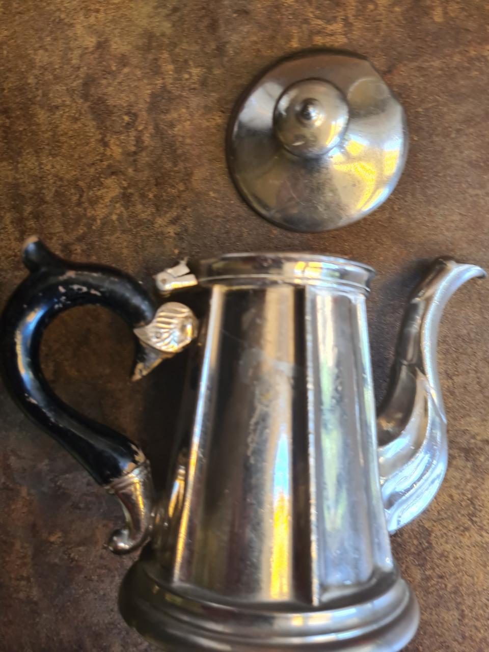 Koffie of theepotje van Eduard Hueck Metallwarenfabrik