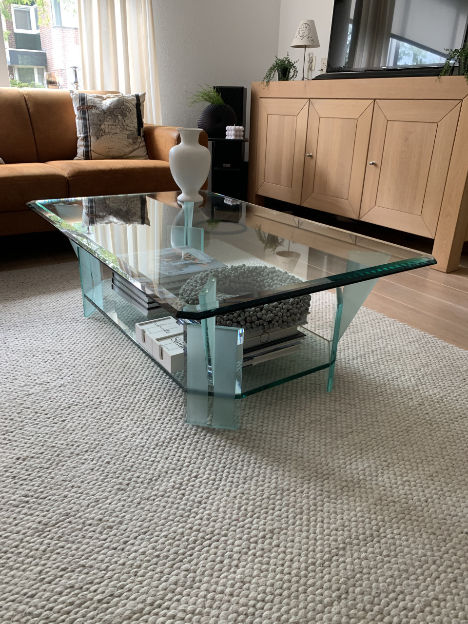 Mooie glazen salontafel
