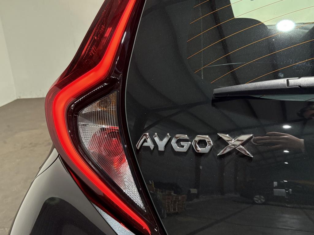 Toyota Aygo x 1.0 vvt-i mt play