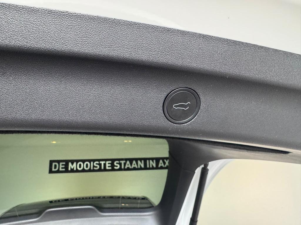 Tesla Model Y rwd 58 kwh / soh 98%