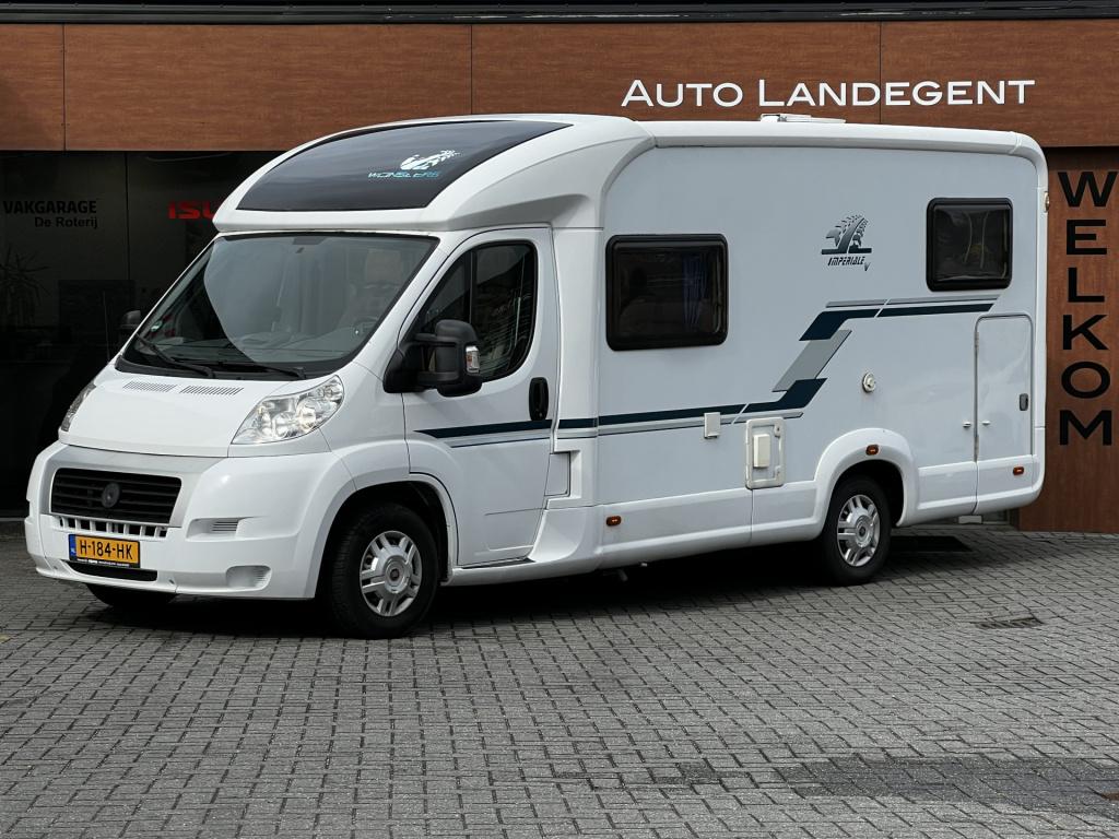 Weinsberg Onbekend r49 x250/2 | camera | groot bed | radio | luifel