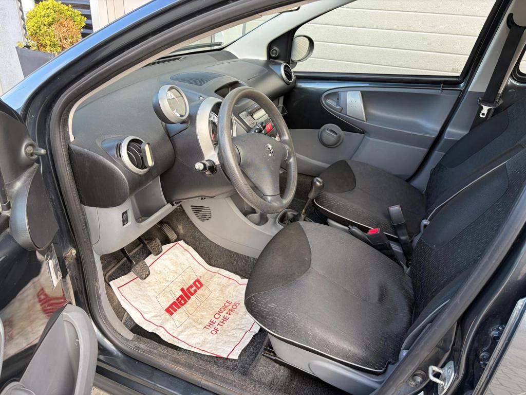 Peugeot 107 1.0-12v xs/nwe koppeling/airco/nette auto/