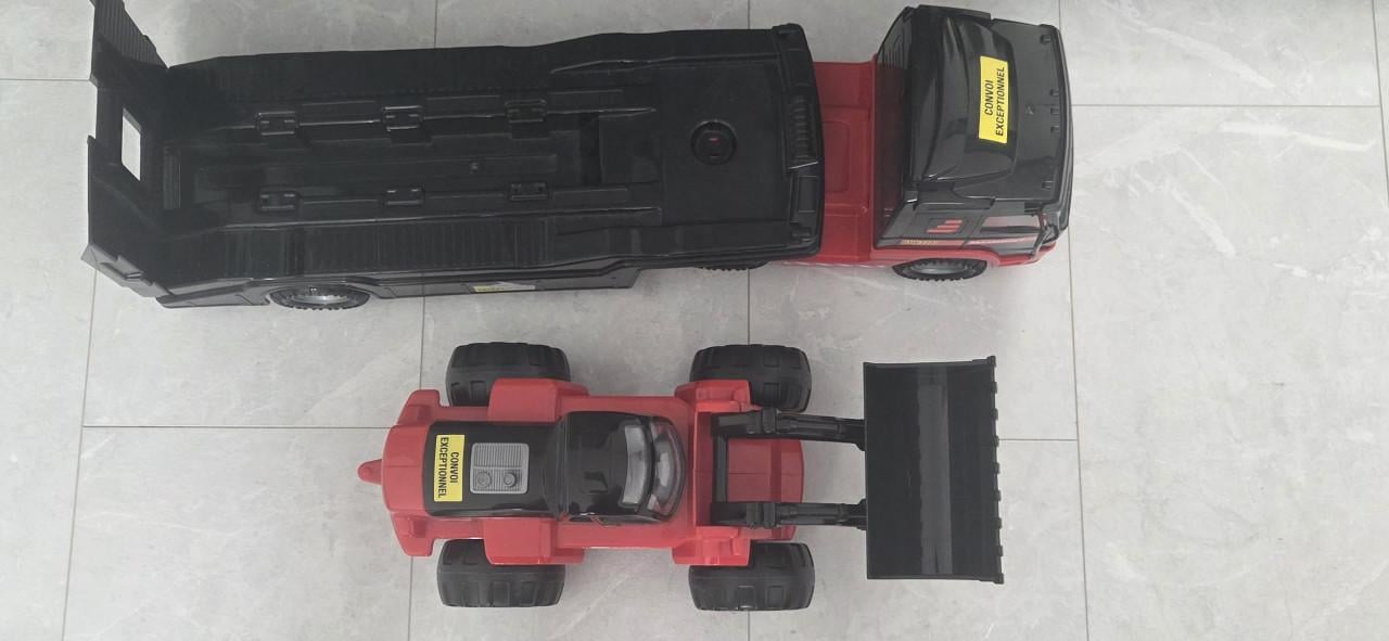 Mammoet Volvo Truck en Shovel 1:16 - 75-80 cm