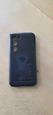 Galaxy S23, Spigen Tough Armor
