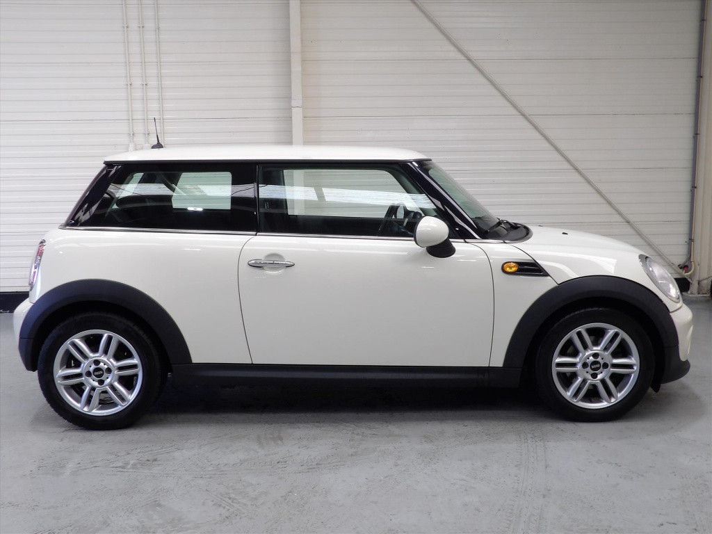 Mini One mini 1.6 75pk business line