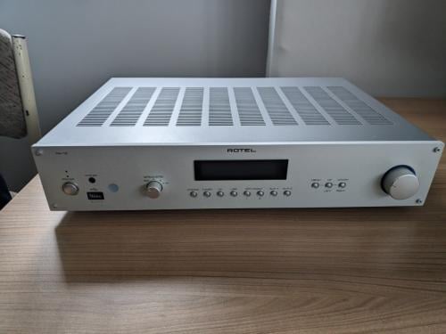 Rotel RA-12 versterker defect