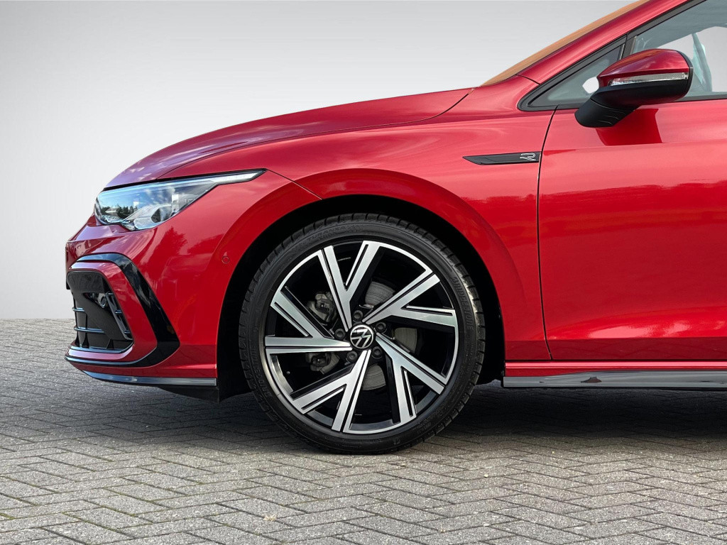Volkswagen Golf 1.5 etsi r-line | panoramadak | harman/kardon | sportstoele