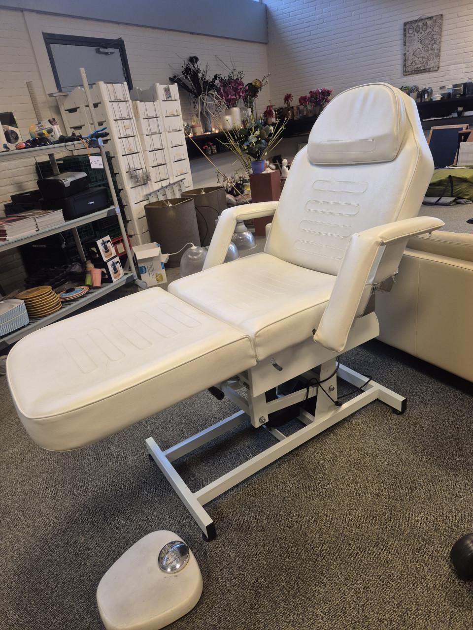 Elektrische behandelstoel