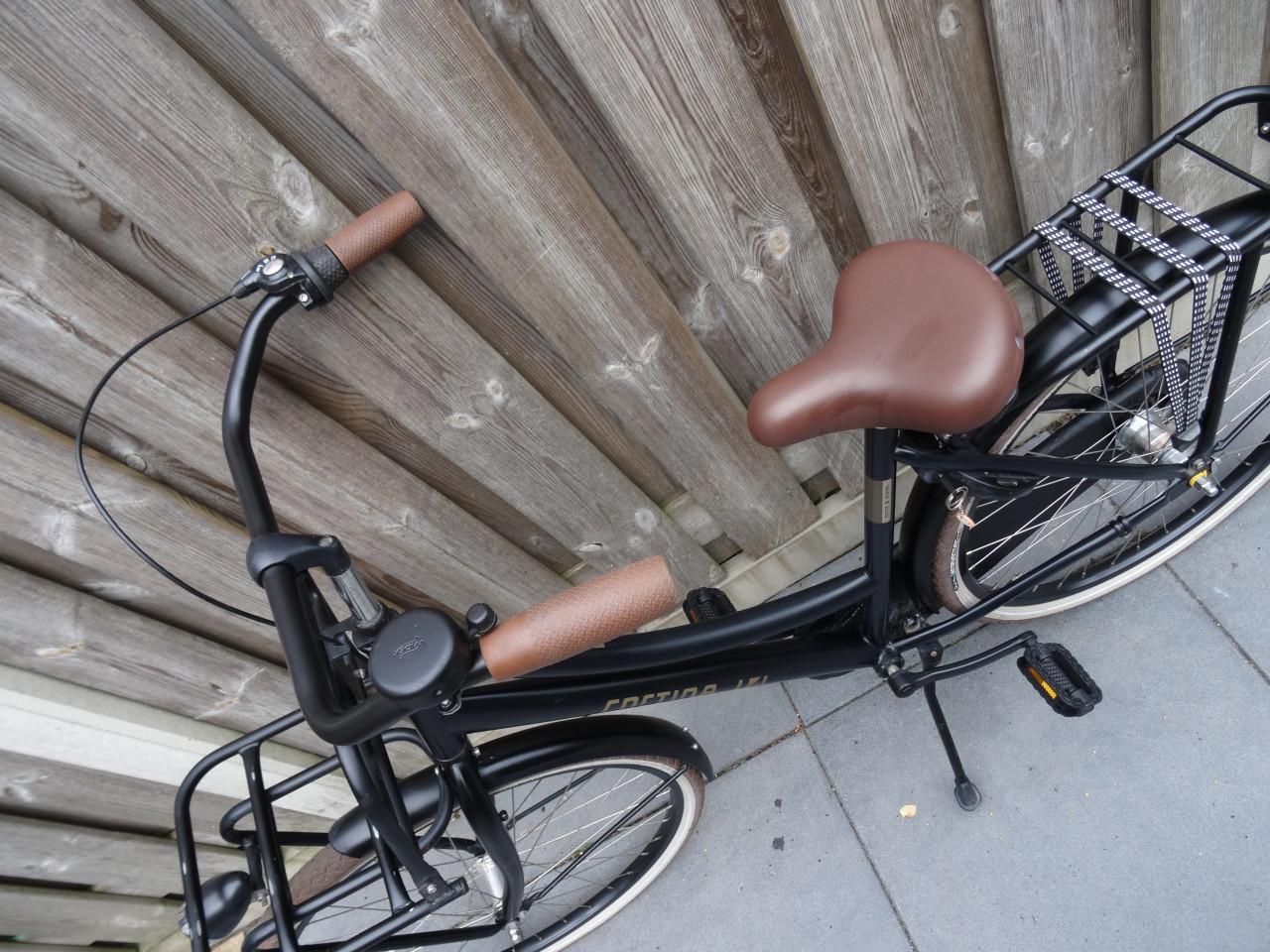 🚲 Cortina U4 – 26 inch – 3 versnellingen – zwart – jong model