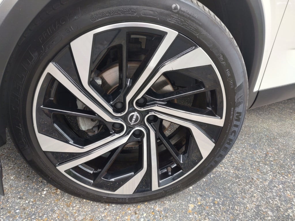 Nissan Qashqai 1.3 mhev x tekna +|verkocht