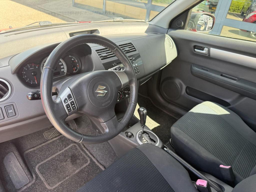 Suzuki Swift 1.5 exclusive automaat