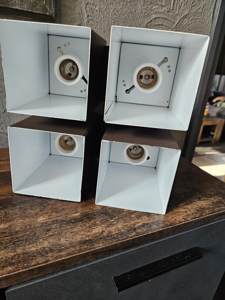 Prachtige vintage kubus lampen van het merk raak amsterdam